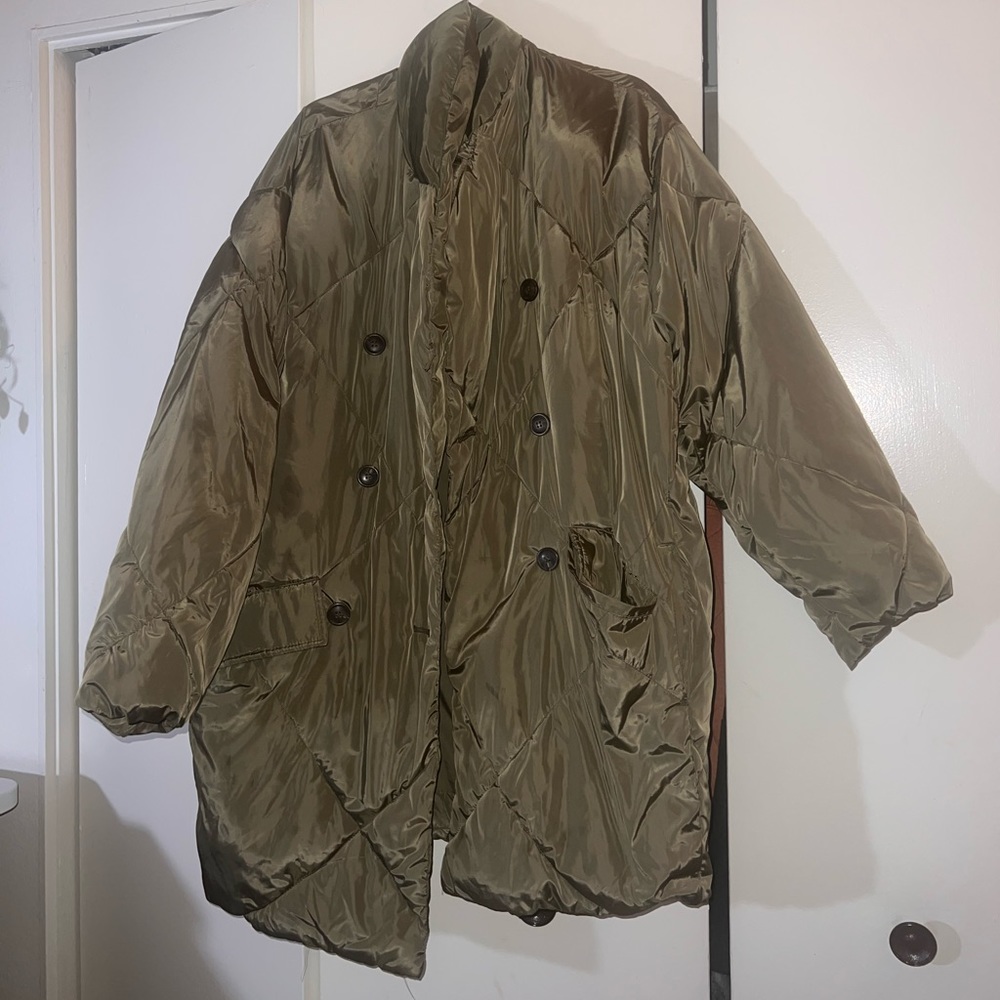 Free people puffa green puffer medium. Never worn